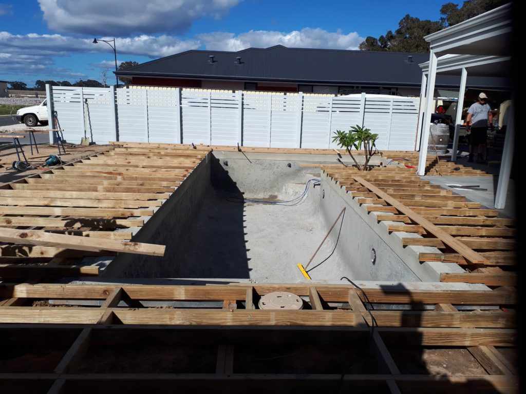 custom built pools